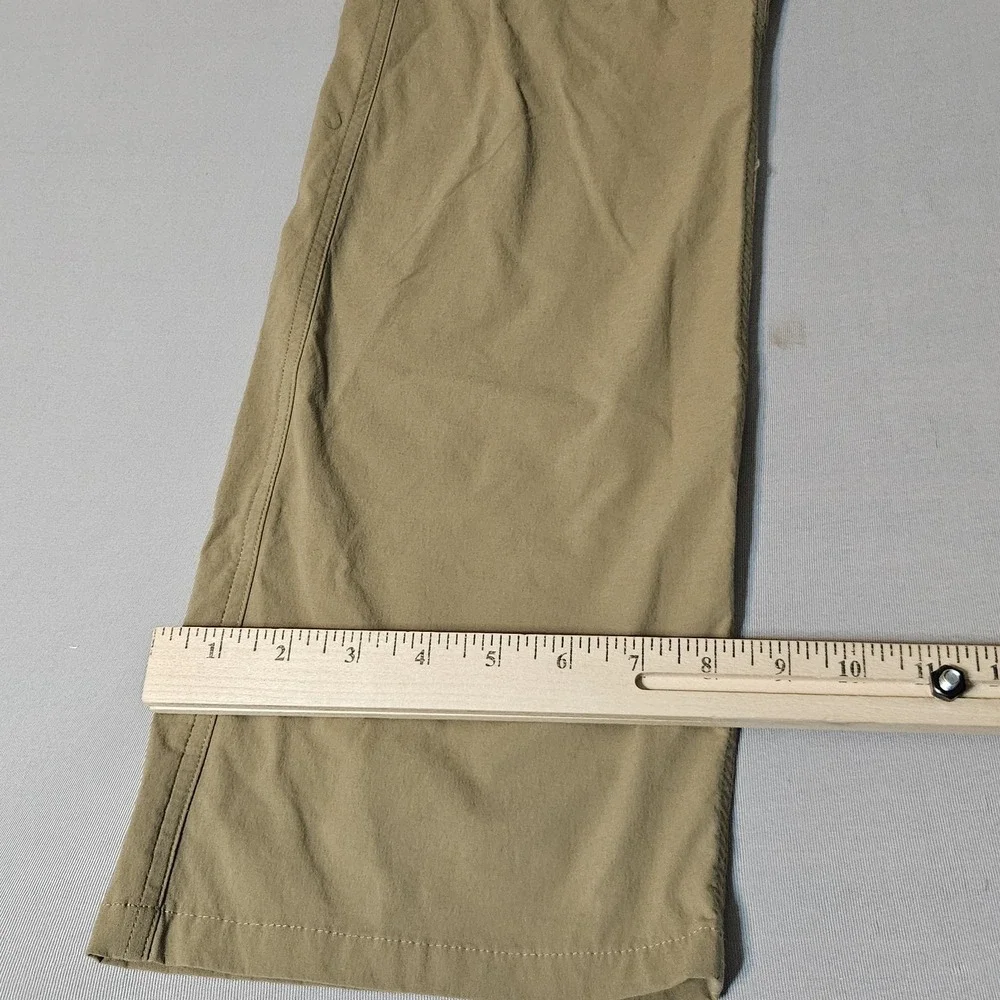 LL Bean‎ Pants Mens 30x29 Beige Nylon Stretch Hiking Cargo Performance